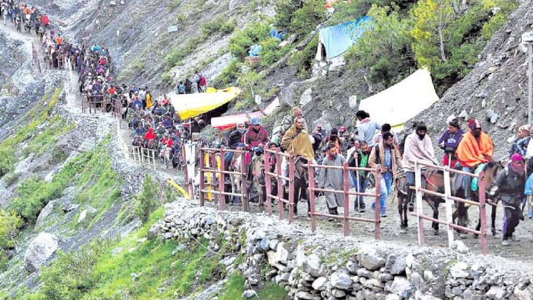 Amarnath Yatra : अमरनाथ यात्रा के 19 दिन पूरे, श्रद्धालुओं की तादाद तीन लाख पार!