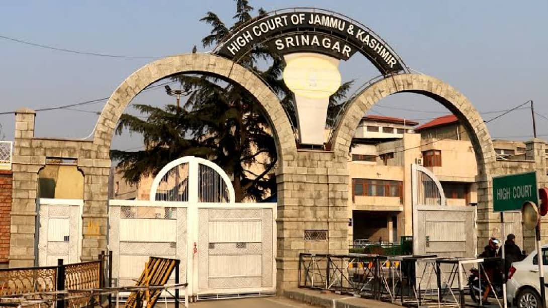 जम्मू-कश्मीर में 5 विधायकों के मनोनयन पर फैसला फिर टला, अब अगले हफ्ते तय होगी सुनवाई की तारीख!